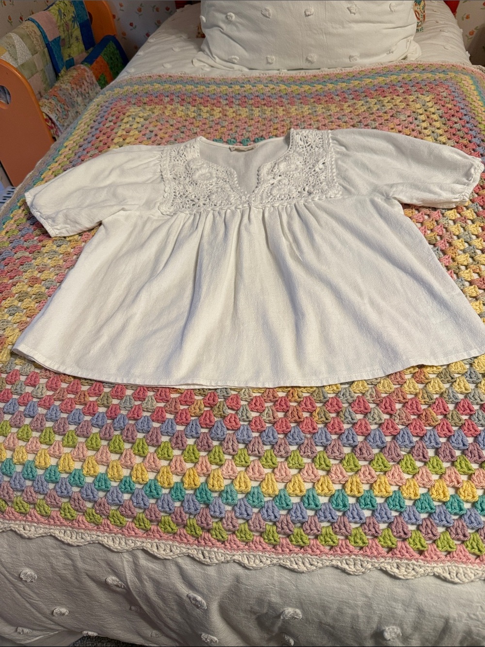 Lucky Brand Women White Crocheted Yoke Peasant Top